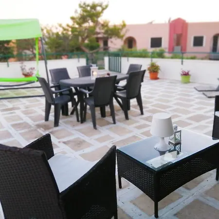 Dimora Quintavalle Apartment *